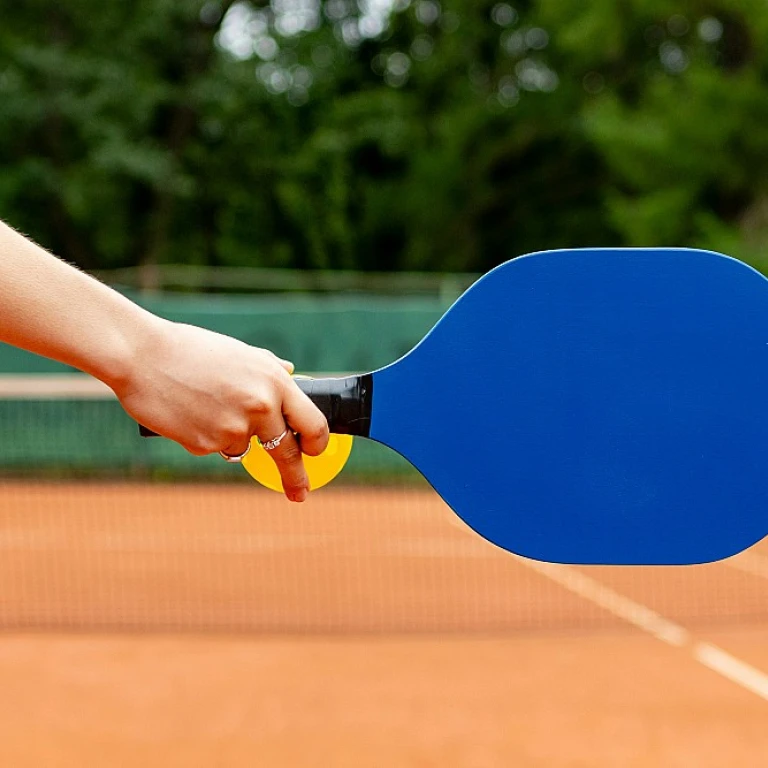 Finding the Perfect Pickleball Bag for Women